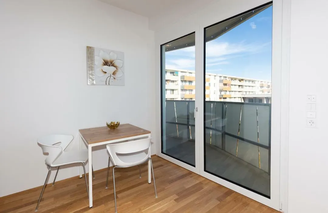 My Room Serviced Apartment-Messe-1